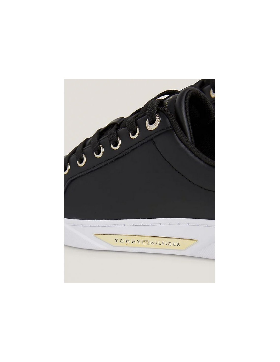 tommy-hilfiger-court-gynaikeia-sneakers-maura-fw0fw07560-0gj-2.jpg
