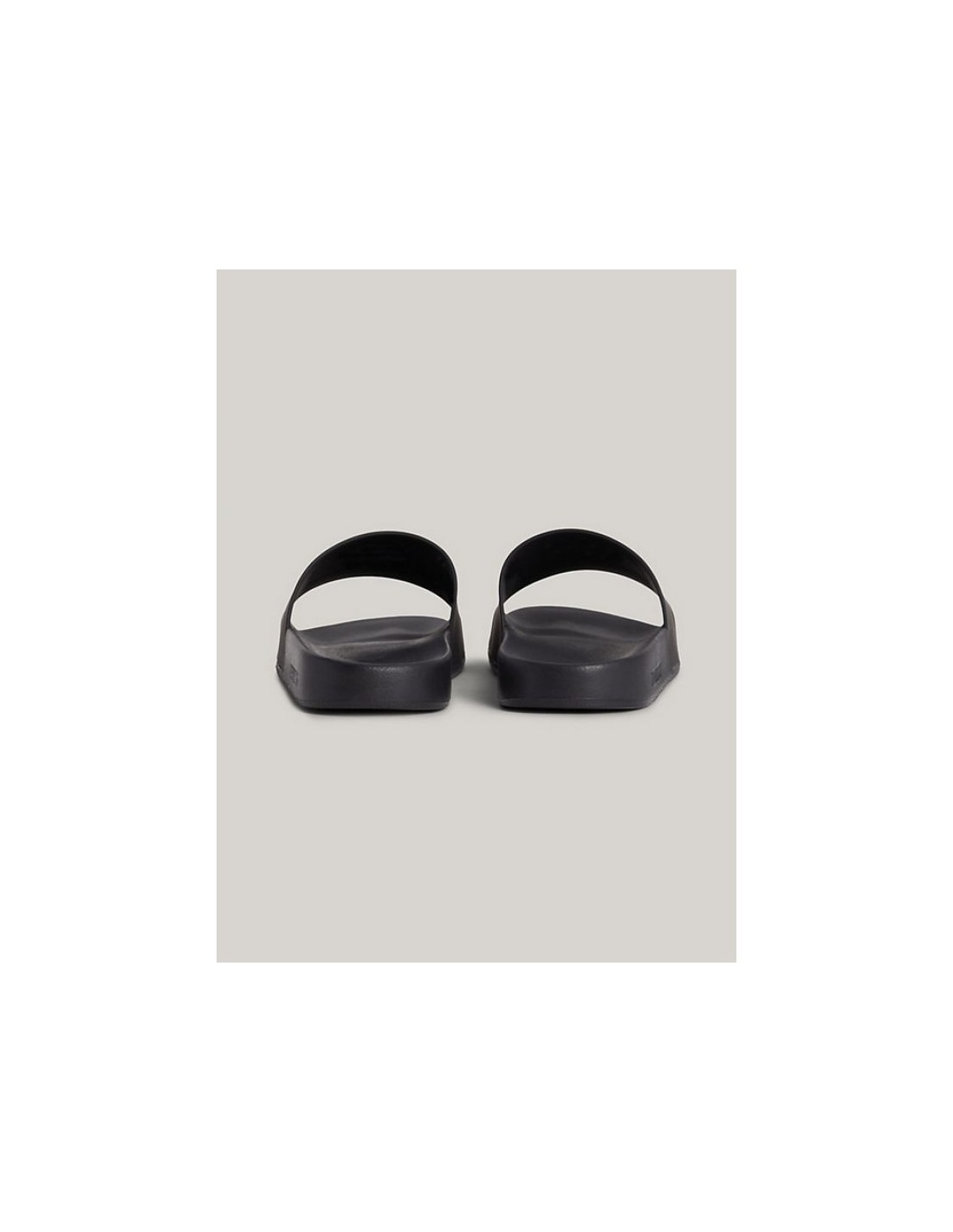 tommy-hilfiger-slides-se-mauro-chroma-en0en02115-bds-3.jpg