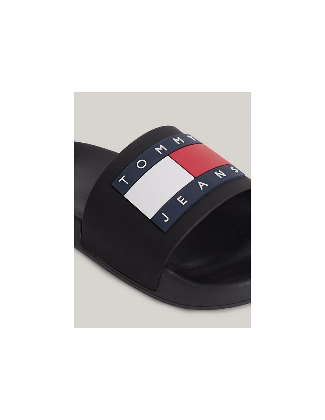 tommy-hilfiger-slides-se-mauro-chroma-en0en02115-bds-5.jpg