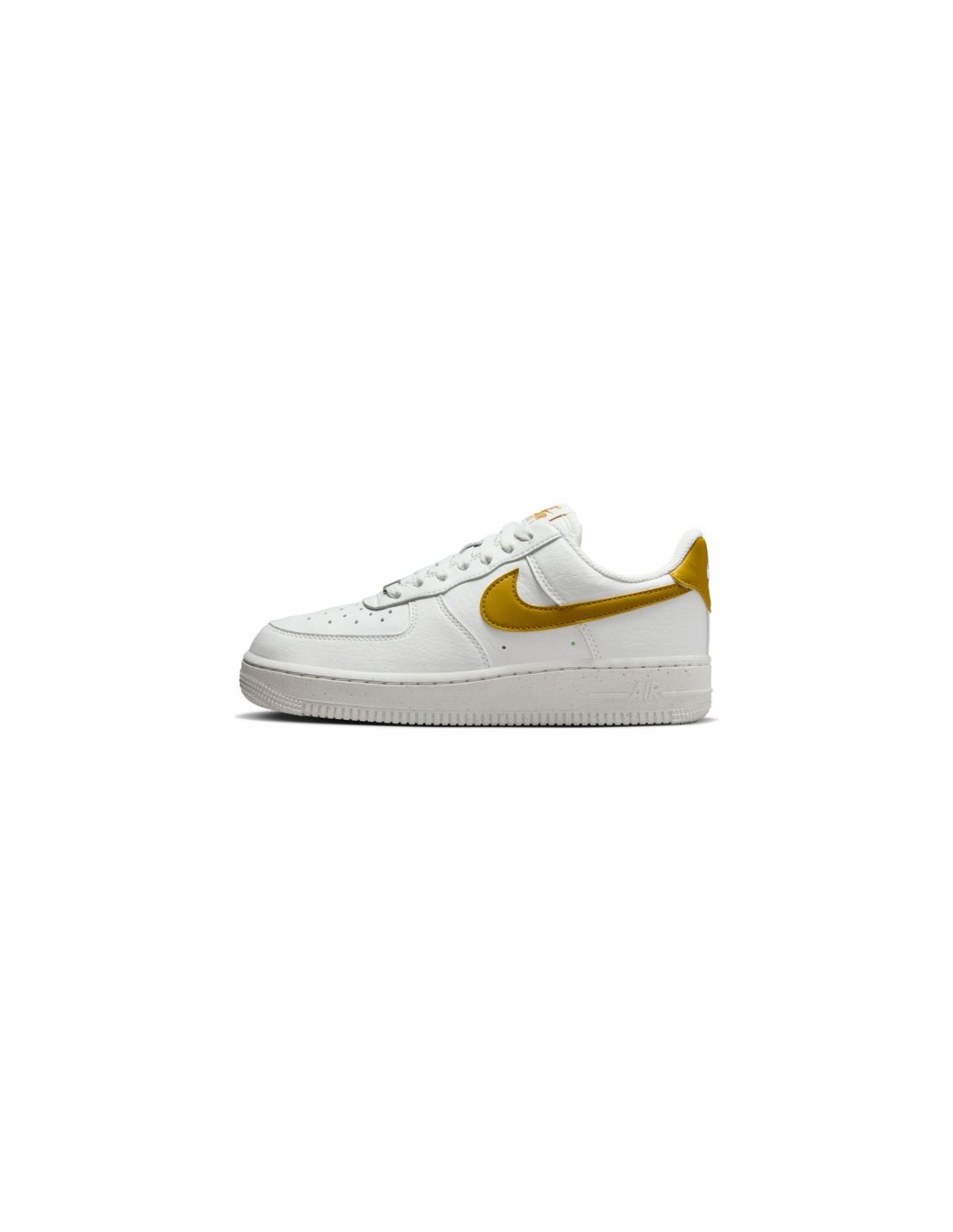 nike-air-force-1-07-se-dv3808101-1.jpg